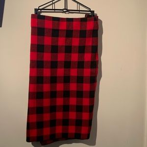 Women’s Plaid Red & Black Skirt